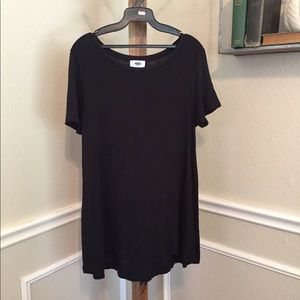 Comfortable black top